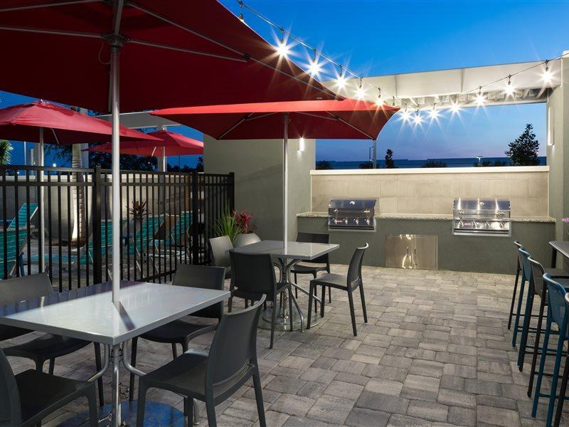 Home2 Suites By Hilton Orlando Airport Eksteriør billede