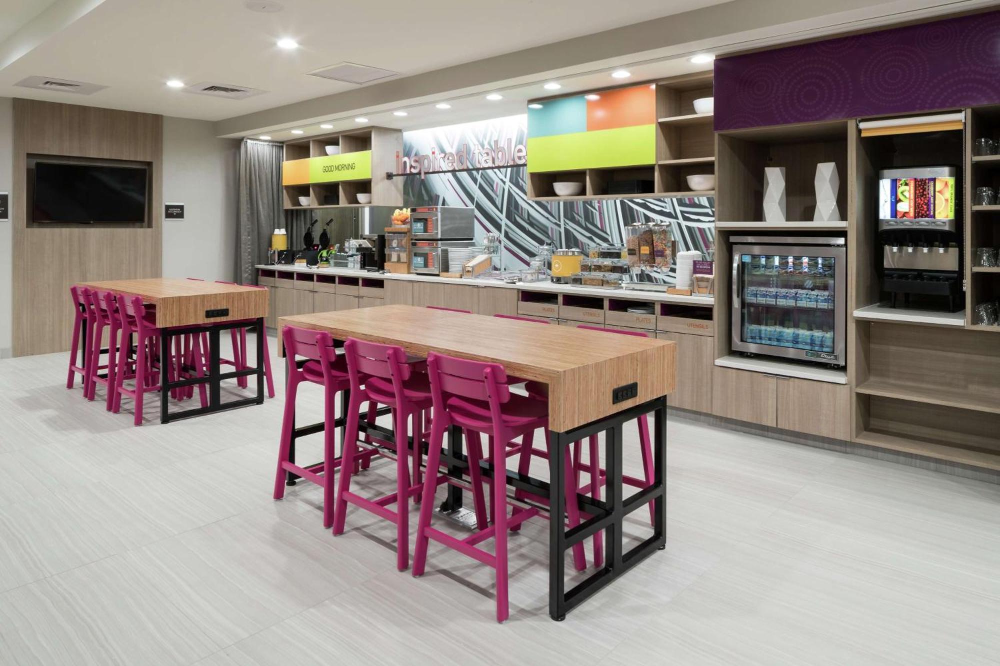 Home2 Suites By Hilton Orlando Airport Eksteriør billede